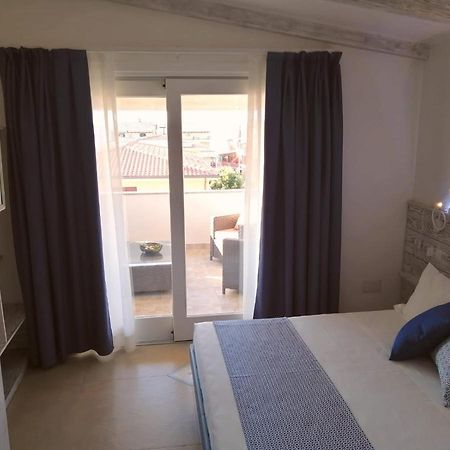 Gi & Ro Al Mare Bed & Breakfast กัสเตลซาร์โด ภายนอก รูปภาพ